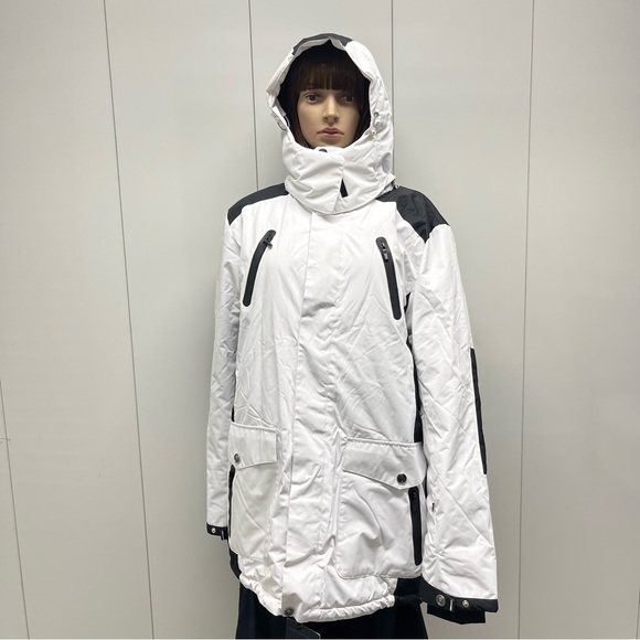 ⛷️SALE NWT AMAZING SKI COAT - Picture 4 of 16